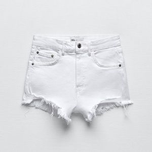 Zara High Rise White Denim Shorts Size 8 NEVER WORN!